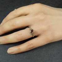 14K White Gold Art Deco High Set Garnet Filigree Ring Size 4.75
