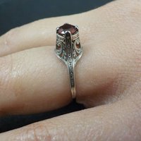 14K White Gold Art Deco High Set Garnet Filigree Ring Size 4.75