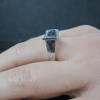 Estate 10K Black and White Diamond Ring .64 Ctw Size 8.5
