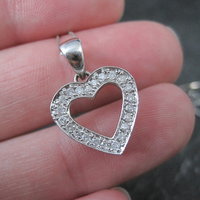 Estate 14K White Gold .25 Carat Diamond Heart Pendant Necklace