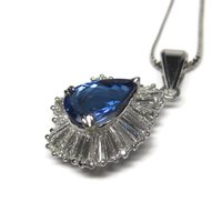 Estate 14K Tanzanite and Diamond Pendant Necklace 5.5 Carats