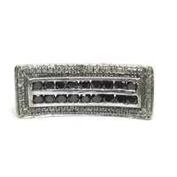 Estate 10K Black and White Diamond Ring .64 Ctw Size 8.5