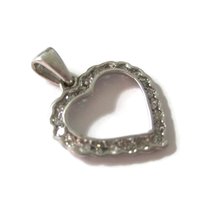 Vintage 10K White Gold .15 Ctw Genuine Diamond Heart Pendant