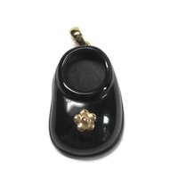 Vintage 14K Black Onyx Baby Shoe Pendant