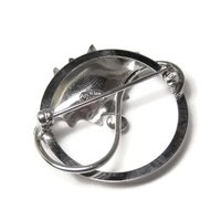 Vintage Reis Sterling Leaf Circle Brooch