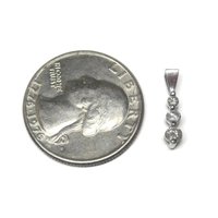 Estate 10K .28 Carat Graduated Diamond Pendant