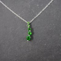 90s Vintage 10K Chrome Diopside Journey Pendant Necklace