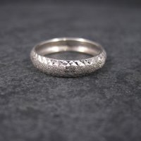 Vintage 14K White Gold Starburst Wedding Band | Size 5 Stacking Ring | Retro Gold Bridal Jewelry