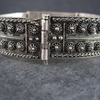 Vintage Etruscan Coral Bracelet 800 Silver