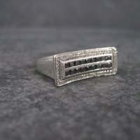 Estate 10K Black and White Diamond Ring .64 Ctw Size 8.5