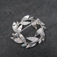 Estate Carl Art Rhinestone Circle Brooch