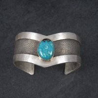 Vintage Navajo Sterling Tufa Turquoise Cuff Bracelet 6.75 Inches