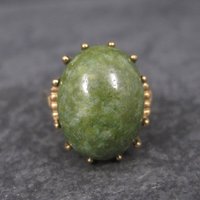 Estate 10K Yellow Gold Nephrite Jade Ring Size 6