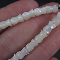 Vintage Mother of Pearl Coral Tulip Bracelet 7.5 Inches