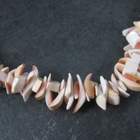 Vintage Coral Necklace 17 Inches