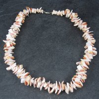 Vintage Coral Necklace 17 Inches