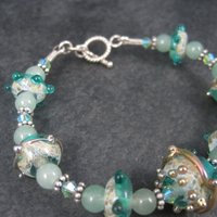 Art Glass Green Lampwork Toggle Bracelet 8 Inches