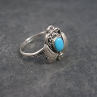 Dainty Estate Southwestern Turquoise Ring Size 6