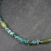Vintage Turquoise Chip Necklace 16.5 Inches