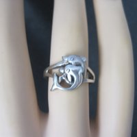 Vintage Sterling Dolphin Ring Size 6