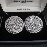 Large Langers Black Hills Silver Diamond Cut Earrings New Old Stock