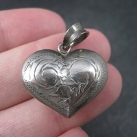 Vintage Sterling Etched Puffy Heart Pendant