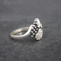 Vintage Sterling Black Hills Silver Leaf Ring Size 6