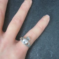 Vintage Sterling Cz Claddagh Ring Size 7