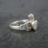 Vintage Sterling Cz Claddagh Ring Size 7