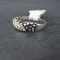 Vintage Black Hills Silver Leaf Ring