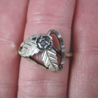 Vintage Black Hills Sterling Rose Ring