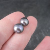 Vintage 90s Sterling 9mm Peacock Pearl Stud Earrings