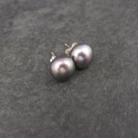 Vintage 90s Sterling 9mm Peacock Pearl Stud Earrings