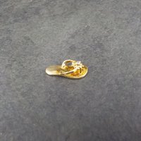 Small 10K Flip Flop Sandal Pendant