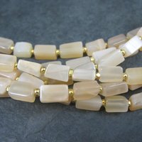 Vintage 6 Strand Peach Moonstone Necklace