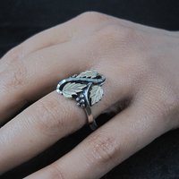 Black Hills Silver Leaf Ring Size 6