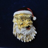 Gerrys Enamel Santa Brooch New Old Stock
