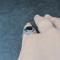Vintage Rhodium Onyx Ring Size 6 Uncas