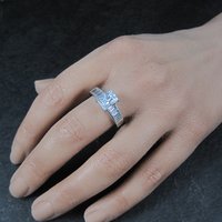 Vintage Sterling Cubic Zirconia Ring Size 9 by Avon