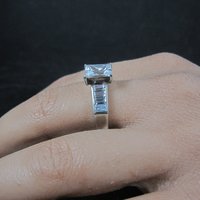 Vintage Sterling Cubic Zirconia Ring Size 9 by Avon