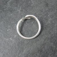 Dainty Sterling Wave Ring Size 6