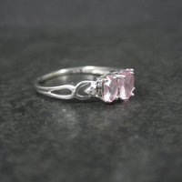 Dainty Vintage 10K Pink Topaz Ring Size 7