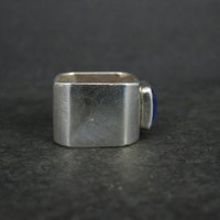 Vintage Sterling Silver Blue Cats Eye Sea Glass Ring Size 8 Square Band