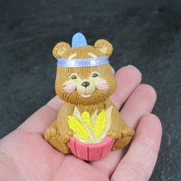 1988 Hallmark Pilgrim Thanksgiving Bear Figurine NOS Merry Miniatures
