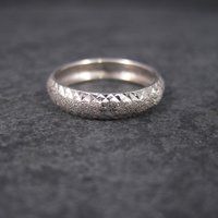 Vintage 14K White Gold Starburst Wedding Band | Size 5 Stacking Ring | Retro Gold Bridal Jewelry