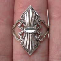 Vintage Sterling Diamond Cut Ring Size 6