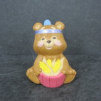 1988 Hallmark Pilgrim Thanksgiving Bear Figurine NOS Merry Miniatures