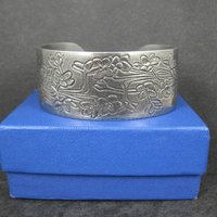 December Birthday Cuff Bracelet Salisbury Pewter 6.5 Inches