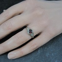 14K White Gold Art Deco Filigree Garnet Ring Size 5
