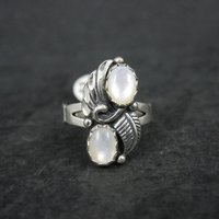 Vintage Southwestern Mother of Pearl Feather Ring
